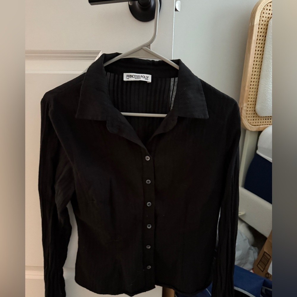 Princess Polly Black button up top